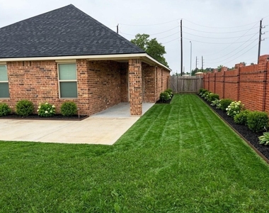 24307 Hampton Terrace Lane - Photo Thumbnail 15