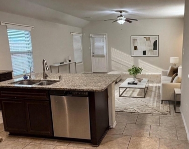 24307 Hampton Terrace Lane - Photo Thumbnail 3