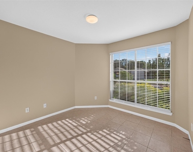 5046 Shadowdale Drive - Photo Thumbnail 19