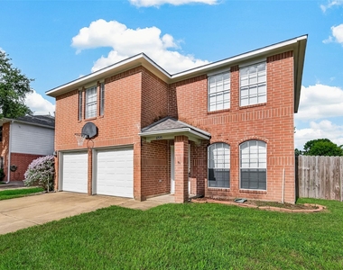 6515 Amberfield Lane - Photo Thumbnail 1