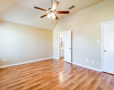 2643 Kiplands Court - Photo Thumbnail 18