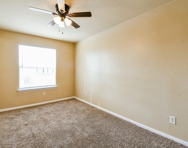 2643 Kiplands Court - Photo Thumbnail 23