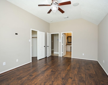 17510 Forest Vine Court - Photo Thumbnail 18
