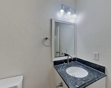 17127 Westminster Village Court - Photo Thumbnail 16