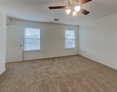 17127 Westminster Village Court - Photo Thumbnail 8