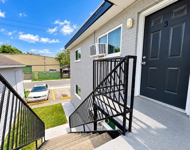3906 Rotman Street - Photo Thumbnail 1