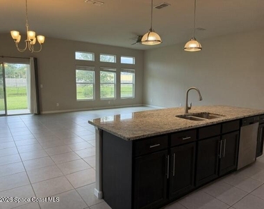 3575 Tabitha Court - Photo Thumbnail 9