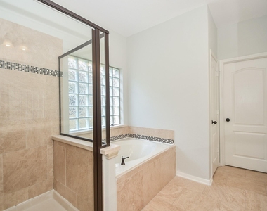 6311 Denison Oaks Drive - Photo Thumbnail 18