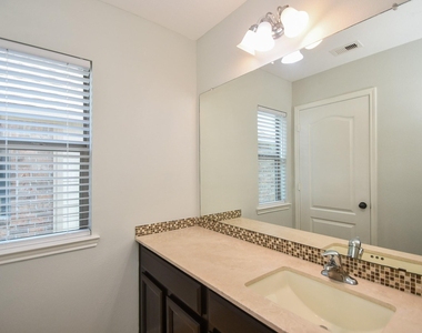 6311 Denison Oaks Drive - Photo Thumbnail 19