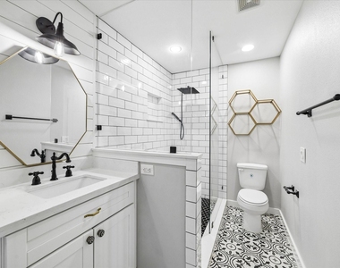 1542 Bevis Street - Photo Thumbnail 24