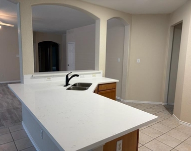 22023 Thorngrove Lane - Photo Thumbnail 2