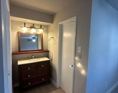 9303 Hammerly Boulevard - Photo Thumbnail 13