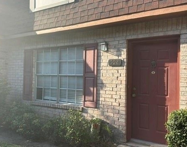 9303 Hammerly Boulevard - Photo Thumbnail 4