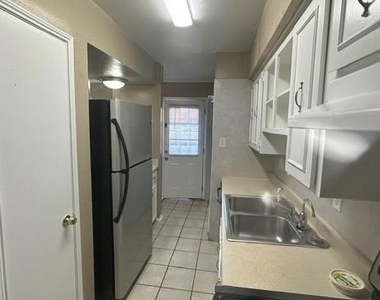 9303 Hammerly Boulevard - Photo Thumbnail 24