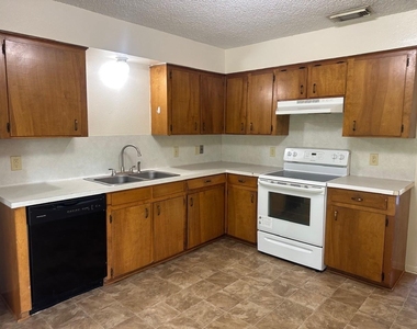 101 Willenberg Road - Photo Thumbnail 1