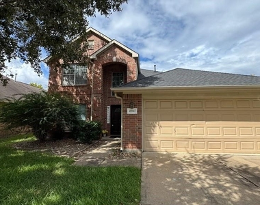 16910 Great Oaks Glen Drive - Photo Thumbnail 1