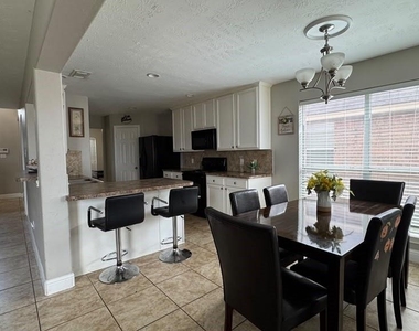 16910 Great Oaks Glen Drive - Photo Thumbnail 29