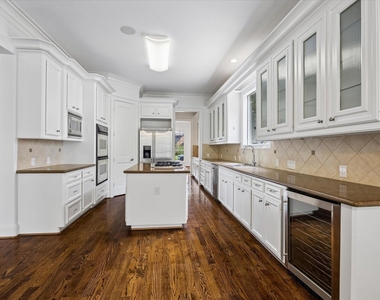 3618 Bellefontaine Street - Photo Thumbnail 10