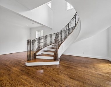 3618 Bellefontaine Street - Photo Thumbnail 15