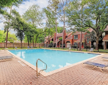 701 Bering Drive - Photo Thumbnail 19