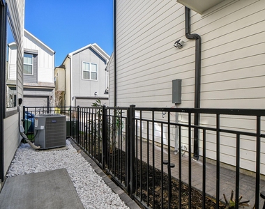 2305 Silva Park Lane - Photo Thumbnail 36