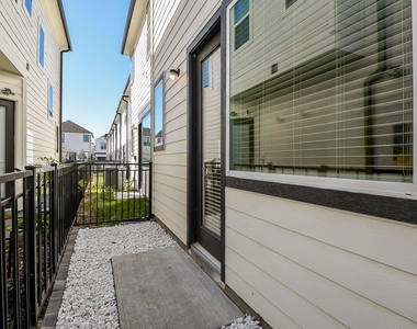 2305 Silva Park Lane - Photo Thumbnail 37