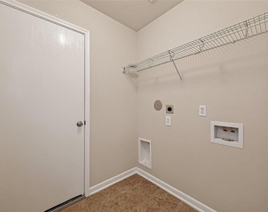 4219 Mineral Haven Drive - Photo Thumbnail 20