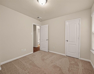 4219 Mineral Haven Drive - Photo Thumbnail 22