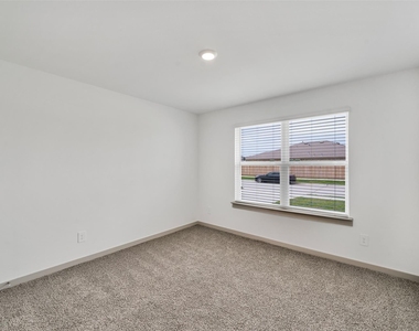 3331 Balboa Grove Lane - Photo Thumbnail 10