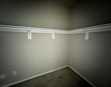 10831 Woodwind Shadows Drive - Photo Thumbnail 18