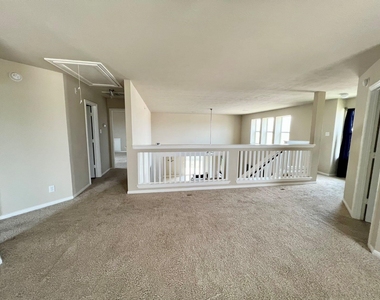 10831 Woodwind Shadows Drive - Photo Thumbnail 23