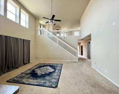 10831 Woodwind Shadows Drive - Photo Thumbnail 7