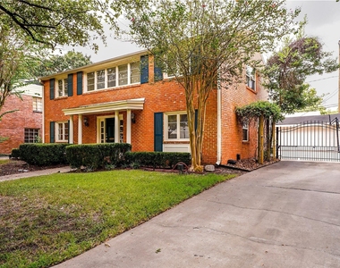 3827 Drake Street - Photo Thumbnail 1