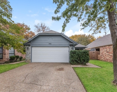 506 Bryan Court - Photo Thumbnail 1