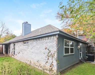 506 Bryan Court - Photo Thumbnail 13