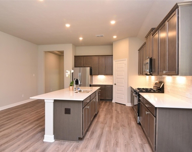 1052 Open Sky Drive - Photo Thumbnail 5