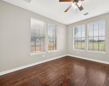 10310 Fm 361 Road - Photo Thumbnail 16