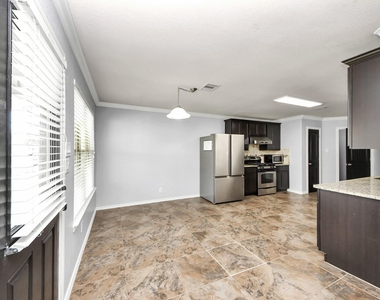 13739 Corken Way Court - Photo Thumbnail 11
