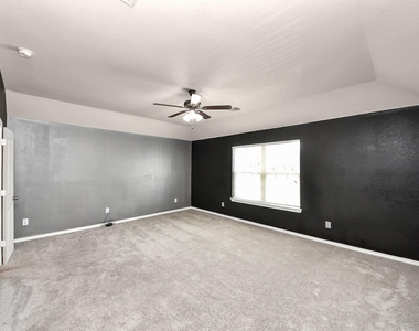 13739 Corken Way Court - Photo Thumbnail 12