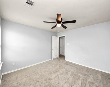 13739 Corken Way Court - Photo Thumbnail 24