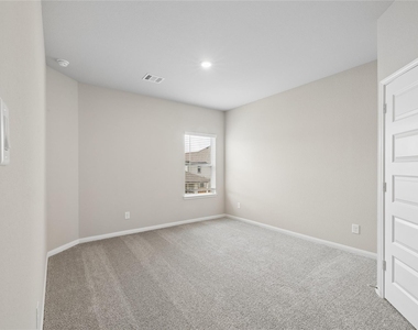 2340 Pipefish Drive - Photo Thumbnail 14