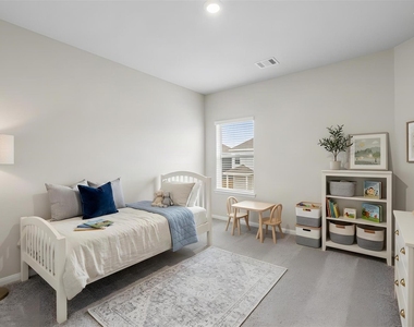 2340 Pipefish Drive - Photo Thumbnail 15