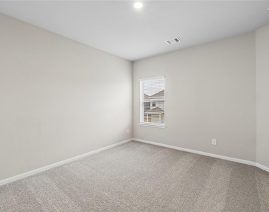 2340 Pipefish Drive - Photo Thumbnail 12