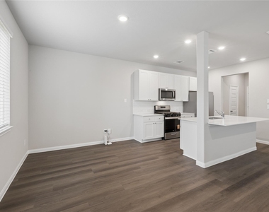 2340 Pipefish Drive - Photo Thumbnail 6
