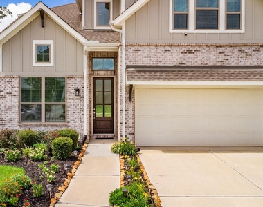 10719 Blossom River Drive - Photo Thumbnail 1