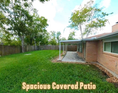 17014 Forest Bend Avenue - Photo Thumbnail 2