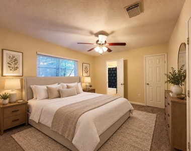 17014 Forest Bend Avenue - Photo Thumbnail 7