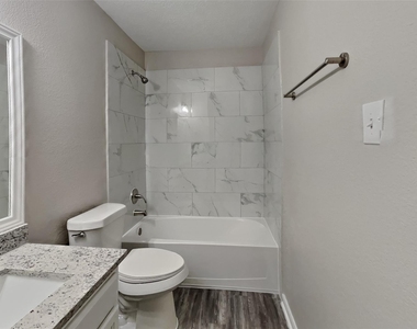 3015 Tall Tree Ridge Way - Photo Thumbnail 15