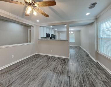 3015 Tall Tree Ridge Way - Photo Thumbnail 1