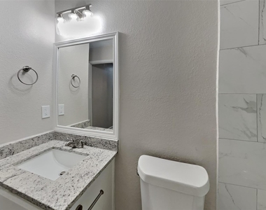 3015 Tall Tree Ridge Way - Photo Thumbnail 14